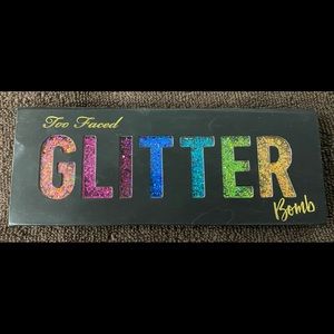Too Faced Glitter Bomb